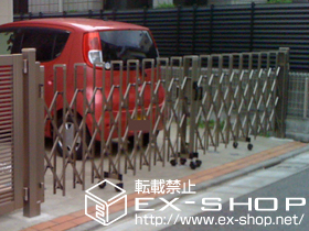 のカーゲート トリップゲート PB型 ノンレール 両開き 施工例