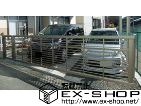 のカーゲート ワイドオーバードアR1型 手動式 施工例