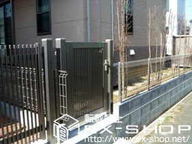 の門扉 プリレオ R2型 片開き 柱仕様 施工例