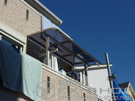 のバルコニー・ベランダ屋根 プレシオステラス R型 屋根タイプ 単体 積雪〜20?対応 施工例