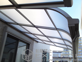 のバルコニー・ベランダ屋根 ライザーテラスII F型 屋根タイプ 単体 積雪〜20cm対応 施工例