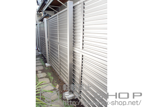 のフェンス・柵 プリレオR9型フェンス アルミ多段柱施工 施工例