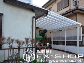 のテラス屋根 ライザーテラスII F型 テラスタイプ 連棟 積雪〜20cm対応＋前面スクリーン 1段仕様 施工例