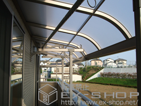 のバルコニー・ベランダ屋根 ライザーテラスII R型 ルーフタイプ 連棟 積雪対応〜20? 施工例