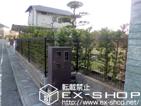 のフェンス・柵 イーネットフェンス1M型 間仕切り柱タイプ 施工例