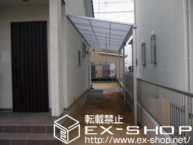 のテラス屋根 ライザーテラスII F型 テラスタイプ 連棟 積雪〜20cm対応＋吊り下げ物干し　ワイド　ロング　2本入 施工例