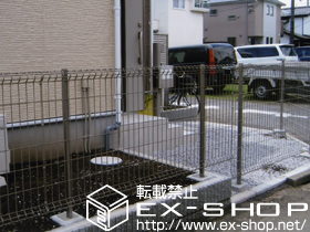 のフェンス・柵 ハイグリッドフェンスＮ8型 フリーポールタイプ 施工例