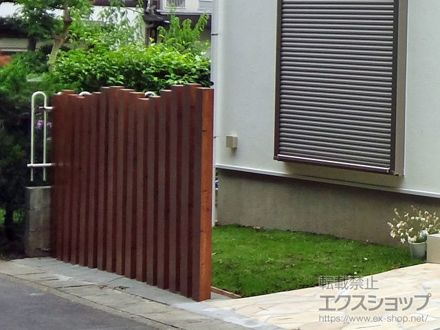 のフェンス・柵 デザイナーズパーツ　枕木材L1750 施工例