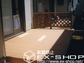 のウッドデッキ リウッドデッキ200　＋　リウッドデッキフェンス2型 ラチス格子 施工例