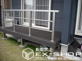 のウッドデッキ リウッドデッキ200＋シンプルモダンデッキフェンス2型＋リウッドステップ4型Sタイプ（2段）×1 施工例