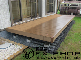 のウッドデッキ リコステージII　連棟 施工例