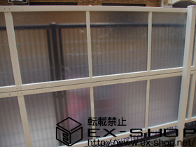 のフェンス・柵 シャレオR P型フェンス アルミ多段柱施工＋壁付け物干し 施工例