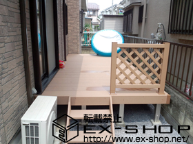 のウッドデッキ リウッドデッキ 200 単体+ リウッドステップ4型Lタイプ（2段）+リウッドデッキフェンス2型＜ラチス格子＞ 施工例