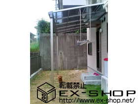 のテラス屋根 ライザーテラスII F型 単体 テラスタイプ積雪〜20cm対応+ロング吊下げ物干し（3本入り） 施工例