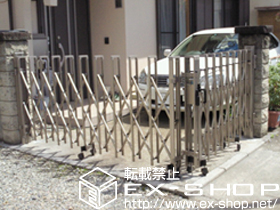 のカーゲート トリップゲート PB型 ノンレール 両開き 角地タイプ 施工例