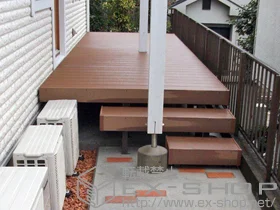 LIXIL ���N�V��(�g�X�e��)�̃E�b�h�f�b�L ���R�X�e�[�WII �{�H��