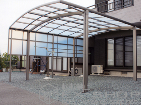 のカーポート カーブポートシグマIII ワイド 積雪〜30cm対応+サイドパネル 2段 H500＋H800タイプ 施工例