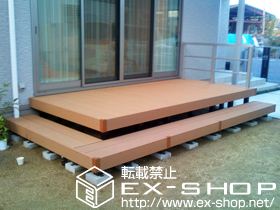 のウッドデッキ リウッドデッキ 200＋段床セット１段　正面＋片面＋シンプルモダン　デッキフェンス２型 ＡＮＴ−１２ 施工例