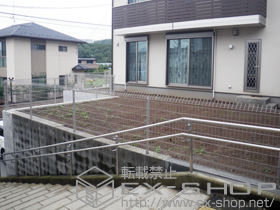 のフェンス・柵 メッシュフェンスG10-R　フリーポールタイプ 施工例