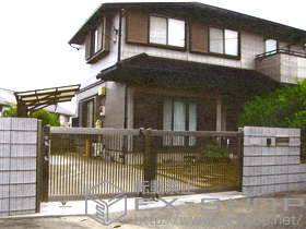 のカーゲート ステンシャインIII 引戸2型 複連式 施工例