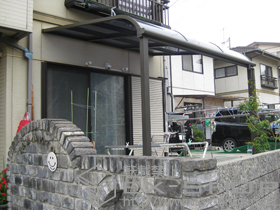 のテラス屋根 ライザーテラスII R型 テラスタイプ 単体　積雪〜20cm対応 施工例