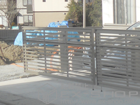 のカーゲート ワイドオーバードアS3型 電動式 施工例