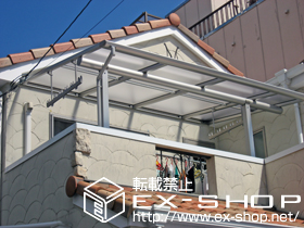 のバルコニー・ベランダ屋根 ヴェクターテラス F型 屋根タイプ 単体　積雪〜30cm＋吊り下げ物干し　ワイドタイプ　標準　2本入り 施工例