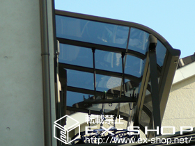 のバルコニー・ベランダ屋根 ライザーテラスII R型 屋根タイプ 単体　積雪〜20cm対応 施工例