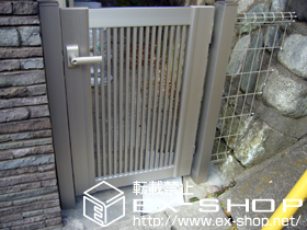 の門扉 エクスライン門扉2型 片開き 門柱使用 施工例