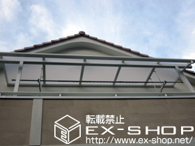 のバルコニー・ベランダ屋根 ライザーテラスII R型 屋根タイプ 単体 積雪〜20cm対応＋吊り下げ物干し　標準　2本入＋積雪カバー 施工例