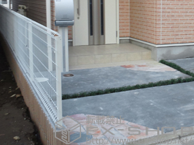 のフェンス・柵 イーネットフェンス1F型 自由柱タイプ 施工例