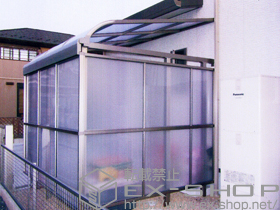 のテラス屋根 ライザーテラスII R型 テラスタイプ 単体　積雪〜20cm対応+前面スクリーン2段用+サイドパネル ロング柱23用 施工例