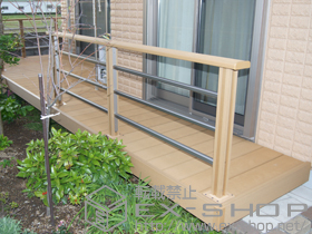 のウッドデッキ リコステージII 連棟 施工例