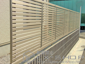 のフェンス・柵 シャレオR3型フェンス 施工例