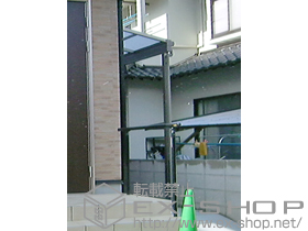 のテラス屋根 ライザーテラスII F型 テラスタイプ  積雪〜20?対応 施工例