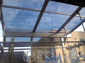 のバルコニー・ベランダ屋根 パワーアルファ RB型 屋根タイプ 単体　積雪〜30cm対応+吊り下げ物干し　標準　ワイドタイプ2本入 施工例