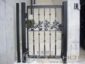 の門扉 ディズニー門扉ミッキーC型 片開き 角門柱式 施工例