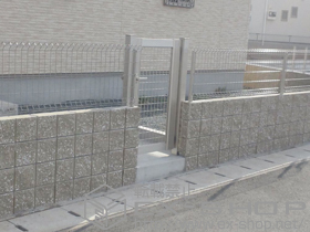 の門扉 エクスライン門扉16型 片開き 門柱仕様 施工例