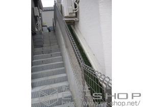 のフェンス・柵 ユメッシュR型フェンス 間仕切り支柱 施工例