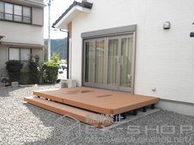 のウッドデッキ リウッドデッキ 200 単体　+段床1段　正面 施工例