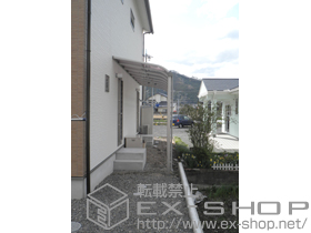 のテラス屋根 ヴェクターテラス R型 テラスタイプ　連棟　積雪〜20cm対応+吊り下げ物干し　標準　2本入 施工例