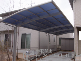 のカーポート レイナポート 縦連棟 積雪〜20cm対応+着脱式サポート （1本入り） 施工例