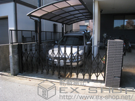 のカーゲート トリップゲート PC型 ノンレール 片開き 施工例