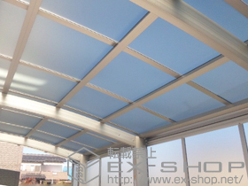 のカーポート レイナポートZ 積雪〜20cm対応+レイナポートZ用 サイドパネル+屋根ふき補強材 施工例