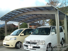 のカーポート レグナスポートシグマIII 3000 ワイド 積雪〜100cm対応+屋根材ホルダー 施工例