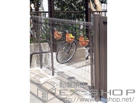 のフェンス・柵 ハイグリッドフェンス11型 フリーポールタイプ 施工例