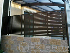 のフェンス・柵 エクスラインフェンス5型 フリーポールタイプ 施工例