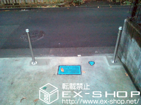 のカーゲート スペースガード（車止め） S48型 埋込式 キー付き 施工例