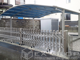 のカーポート レイナツインポート 積雪〜20cm対応+収納式物干し 2型 2本入 施工例