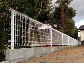 のフェンス・柵 メッシュフェンス G10-R 施工例